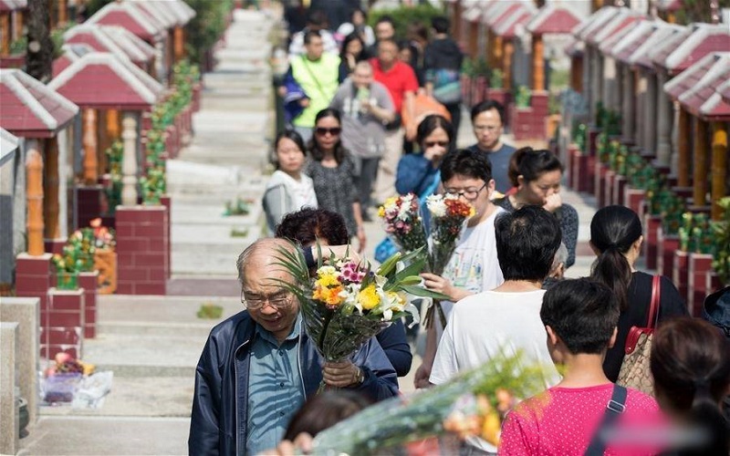 Bài văn khấn tạ mộ cuối năm mẫu 2